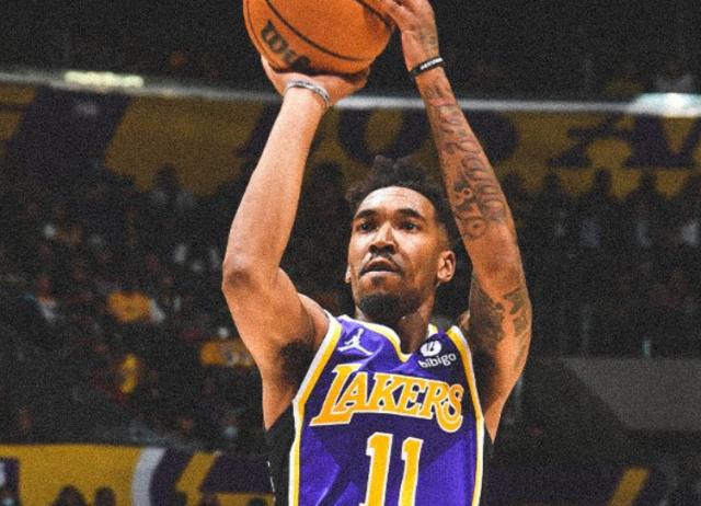 世界杯赛事观看指南-蒙克爆发韦少回暖 热火罚球断电助湖人逃出生天