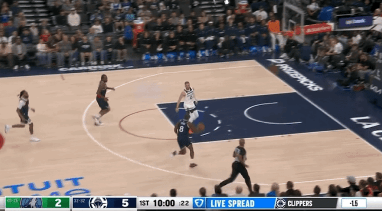 世界杯官方手机客户端安装-莱昂纳德率快船夺3连胜！20中15狂飙45+6三分 正负值+41创纪录|考瓦伊·莱昂纳德|小卡|森林狼|迈尔斯-莱昂纳德|明尼苏达森林狼队_新浪体育_新浪新闻