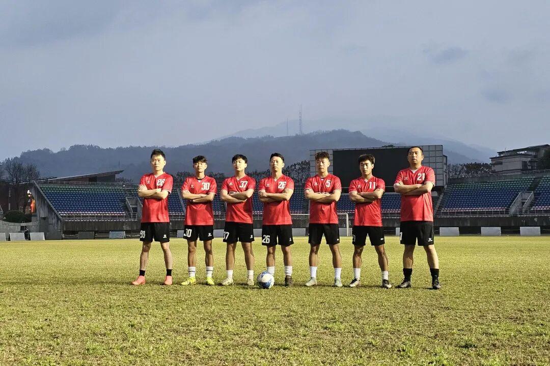 世界杯直播app下载官网入口-雅超来了！雨城熊猫勇士队集结完毕！力争首站首捷 每战每胜