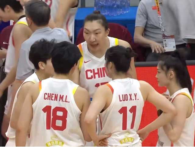 世界杯高清比赛观看-世预赛第1场：中国女篮半场领先马里队6分！韩旭9分，杨舒予9分