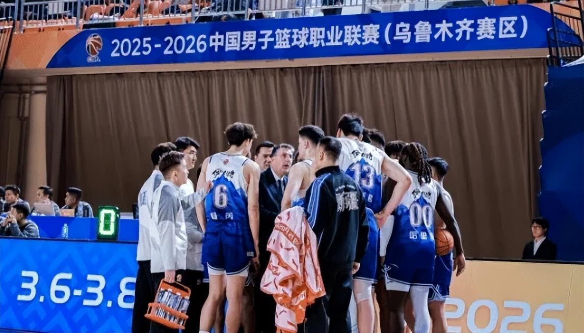 格兰建队真有一套！四小将被挖掘各显神通，防守体系也搭建完毕